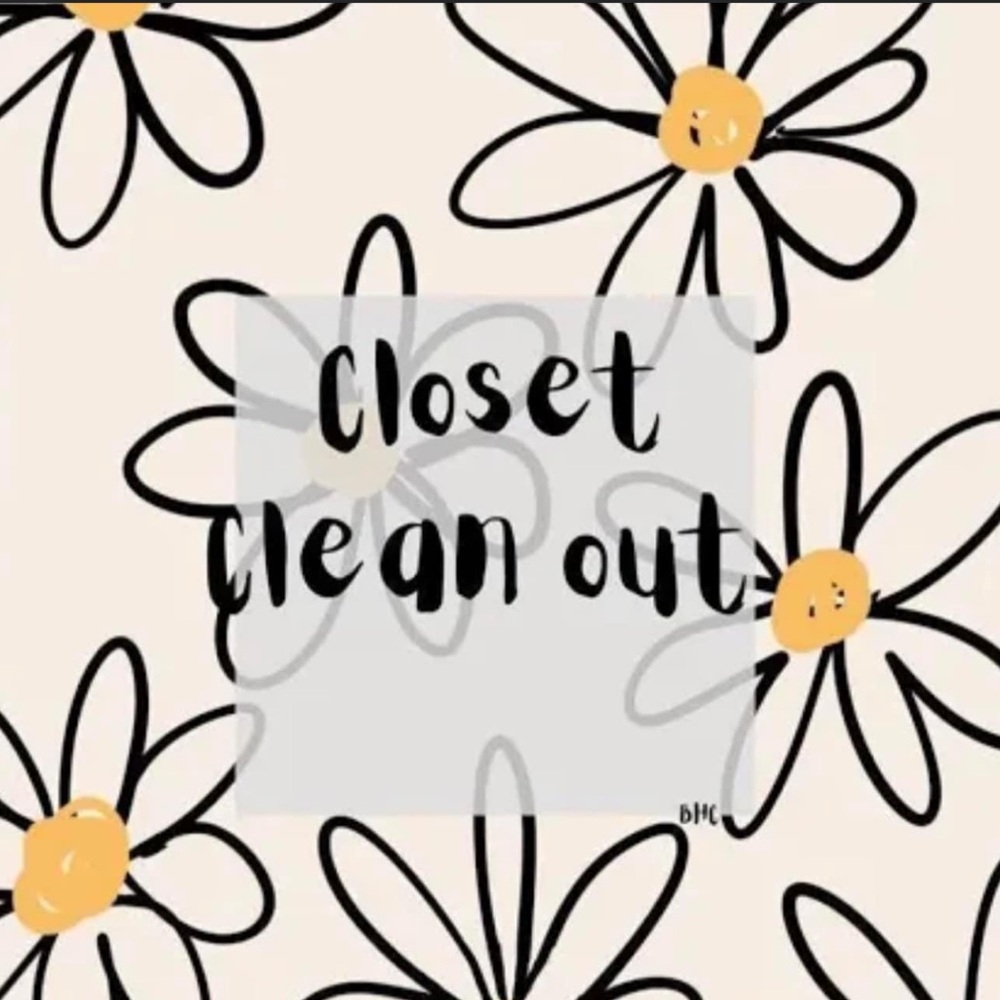 CLOSET CLEAN OUT ✨